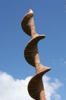 20110810100341_tirbuson 2.jpg