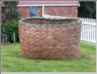 20110810100413_cos de caramida.jpg